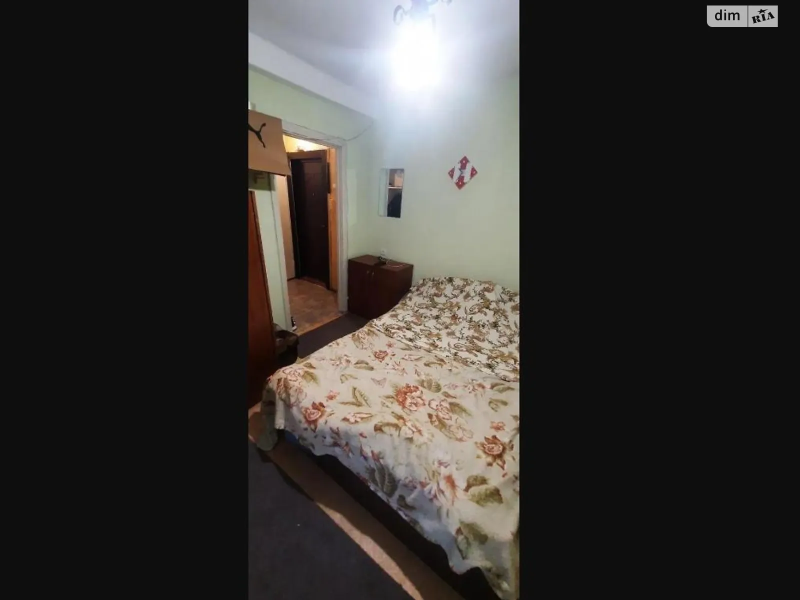 Продается 1-комнатная квартира 20 кв. м в Киеве, ул. Дубровицкая, 3 - фото 1