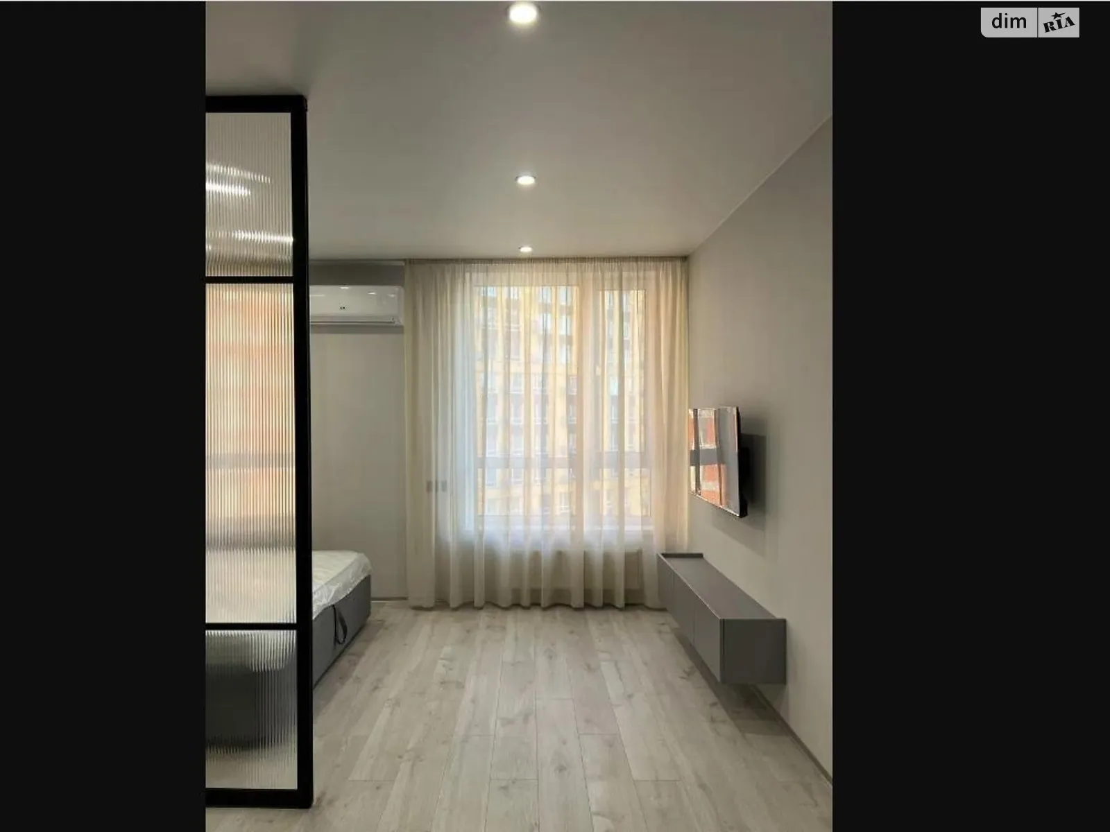 Продается 1-комнатная квартира 35 кв. м в Киеве, Столичное шоссе, 3 - фото 1