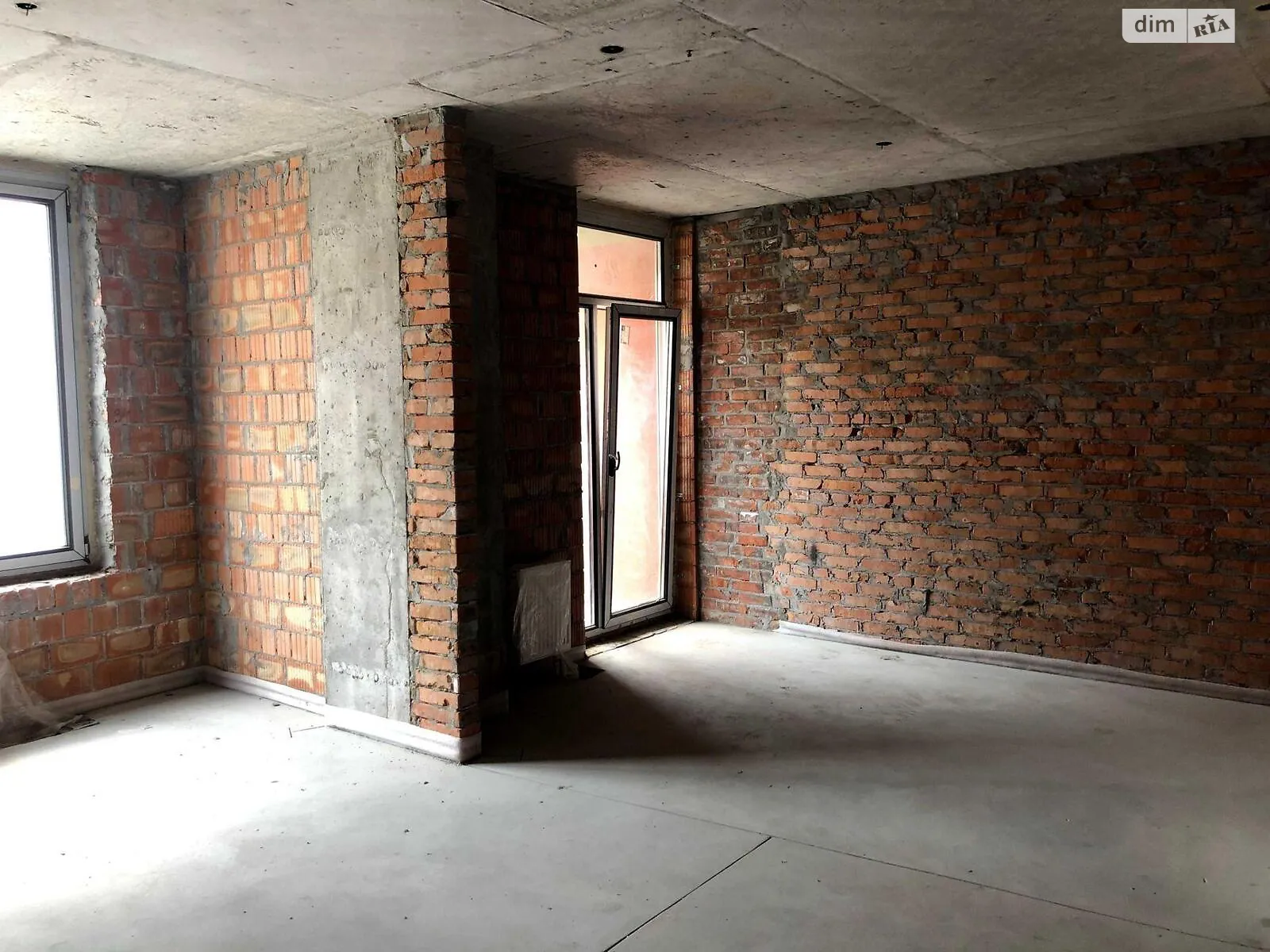 Продається 1-кімнатна квартира 39 кв. м у Києві, просп. Берестейський(Перемоги), 67 - фото 1