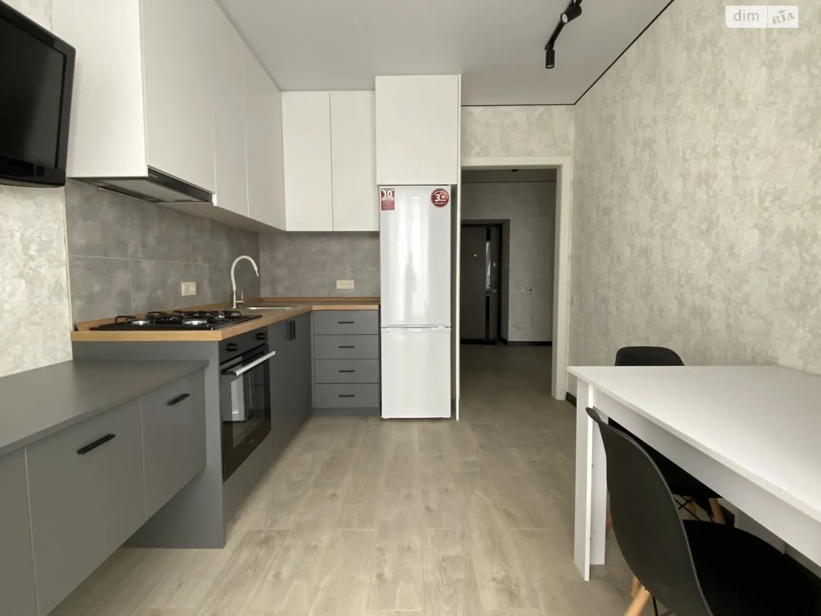 Продается 1-комнатная квартира 42 кв. м в Днепре, Запорожское шоссе, 32Л - фото 1