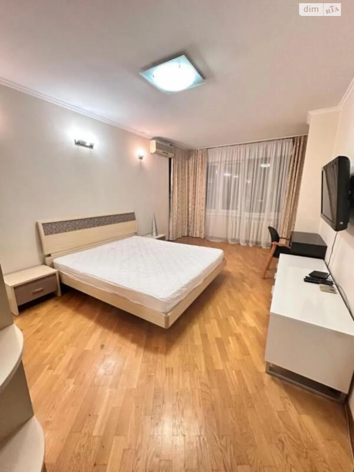 Продається 1-кімнатна квартира 48 кв. м у Києві, вул. Велика Китаївська, 10А - фото 1