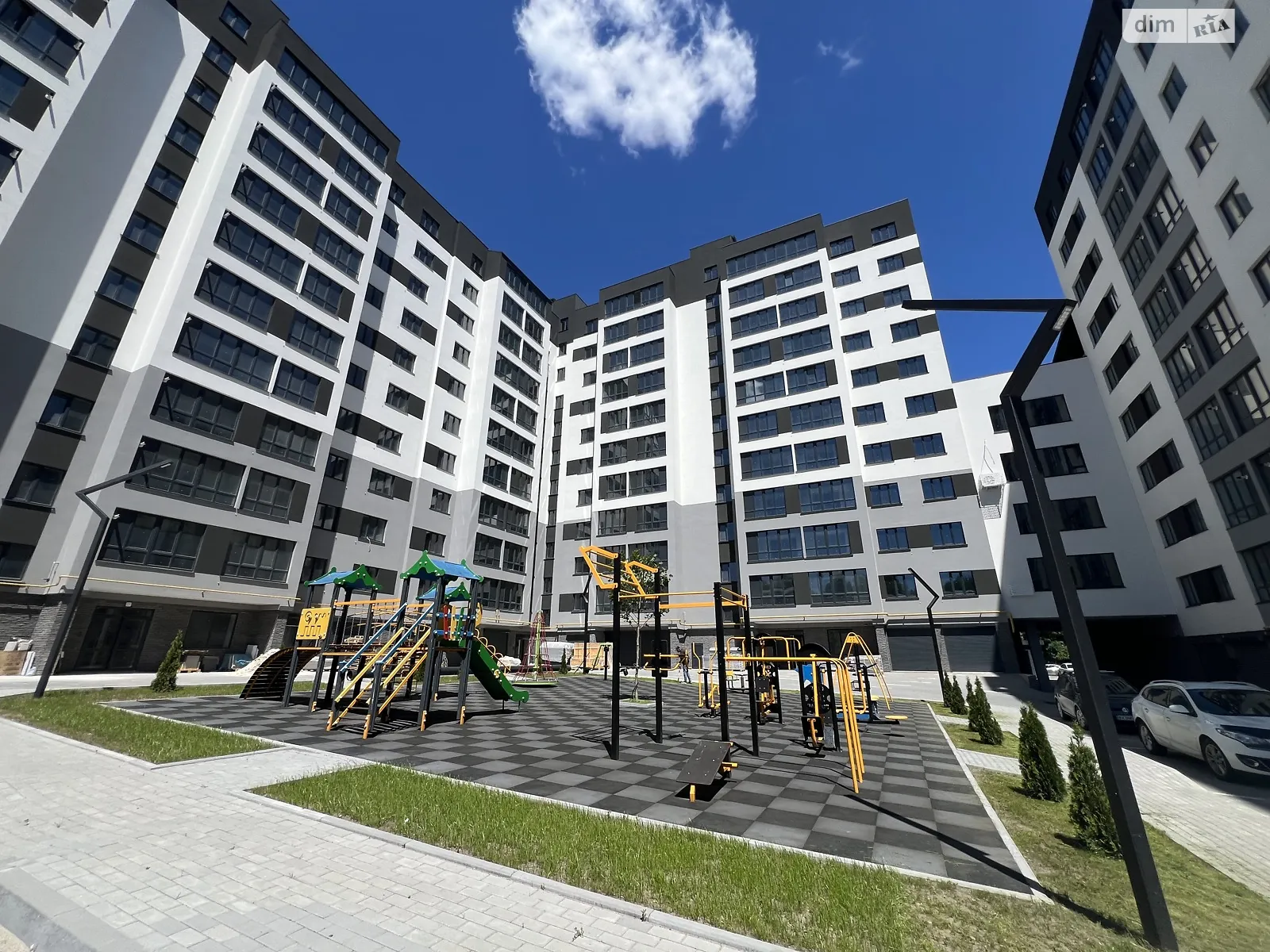 Продається 1-кімнатна квартира 40 кв. м у Хмельницькому, вул. Озерна, 14Б - фото 1