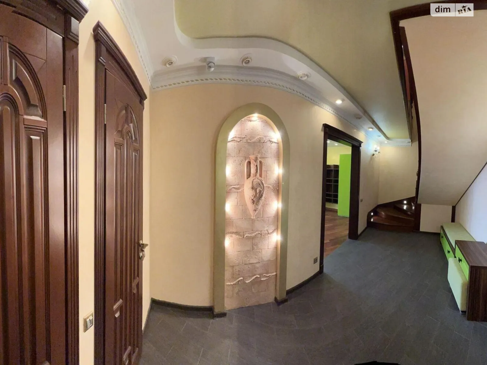 Продается 5-комнатная квартира 165 кв. м в Киеве, ул. Юлии Здановской(Михаила Ломоносова), 52/3 - фото 1