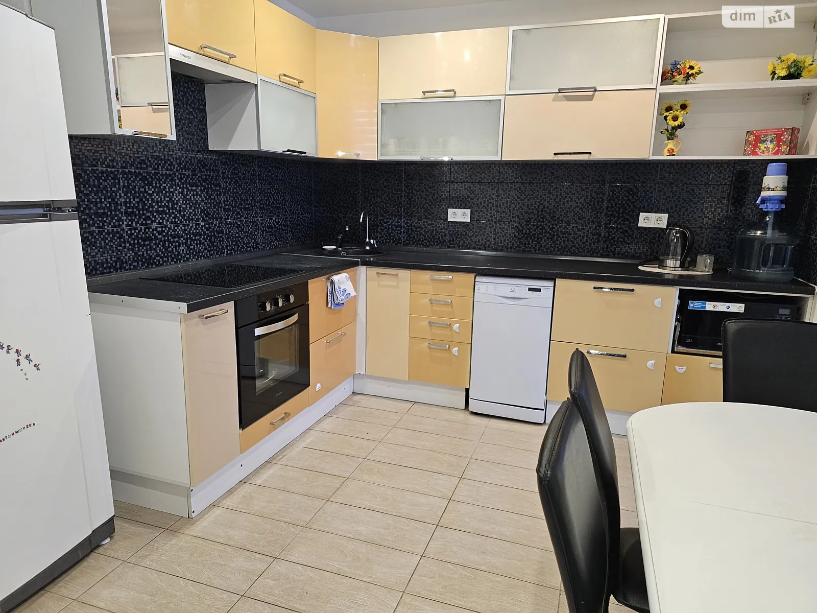 Продається 3-кімнатна квартира 90 кв. м у, цена: 99000 $ - фото 1