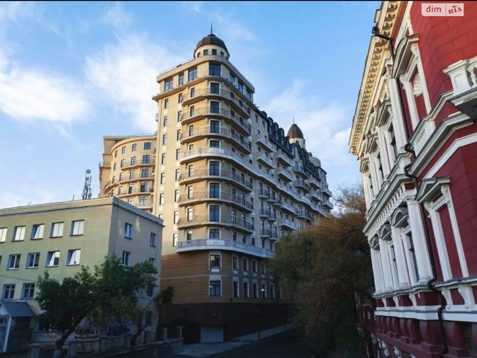 Продается 3-комнатная квартира 95 кв. м в Одессе, спуск Военный, 13 - фото 1