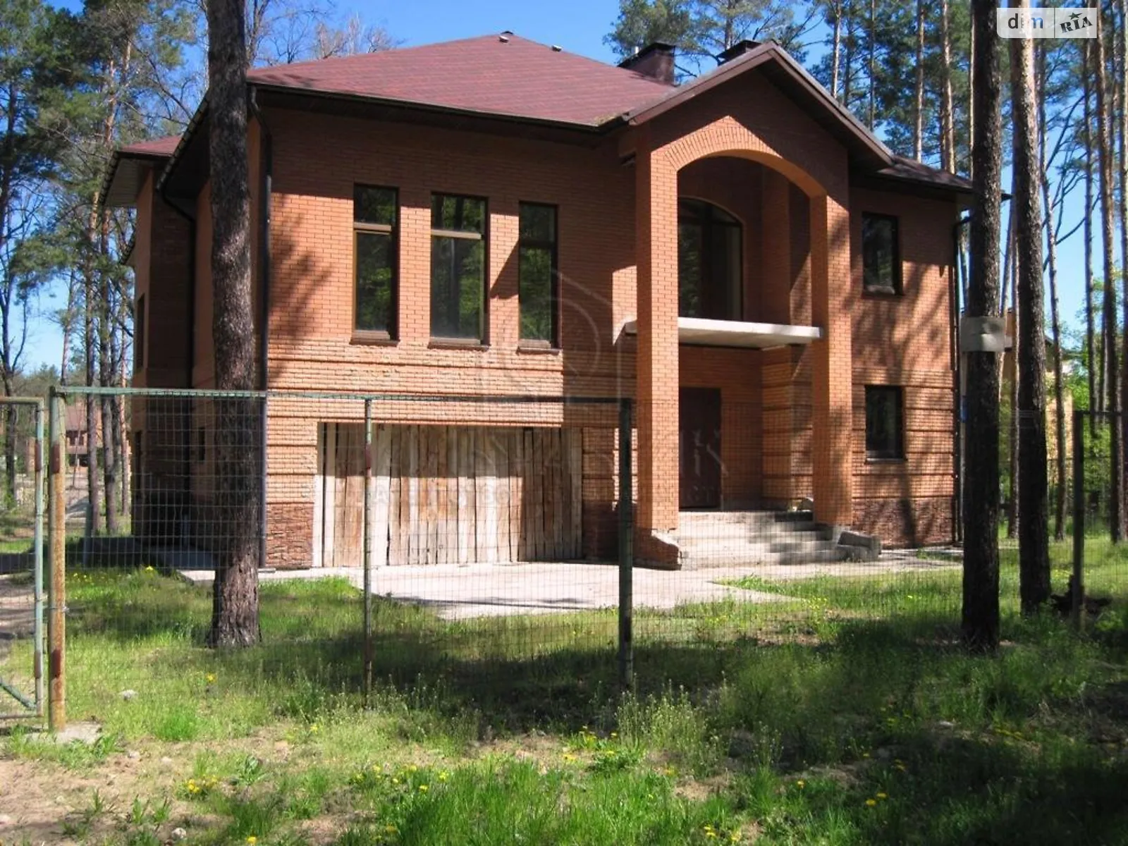 Продается дом на 2 этажа 470 кв. м с мансардой, цена: 390000 $ - фото 1