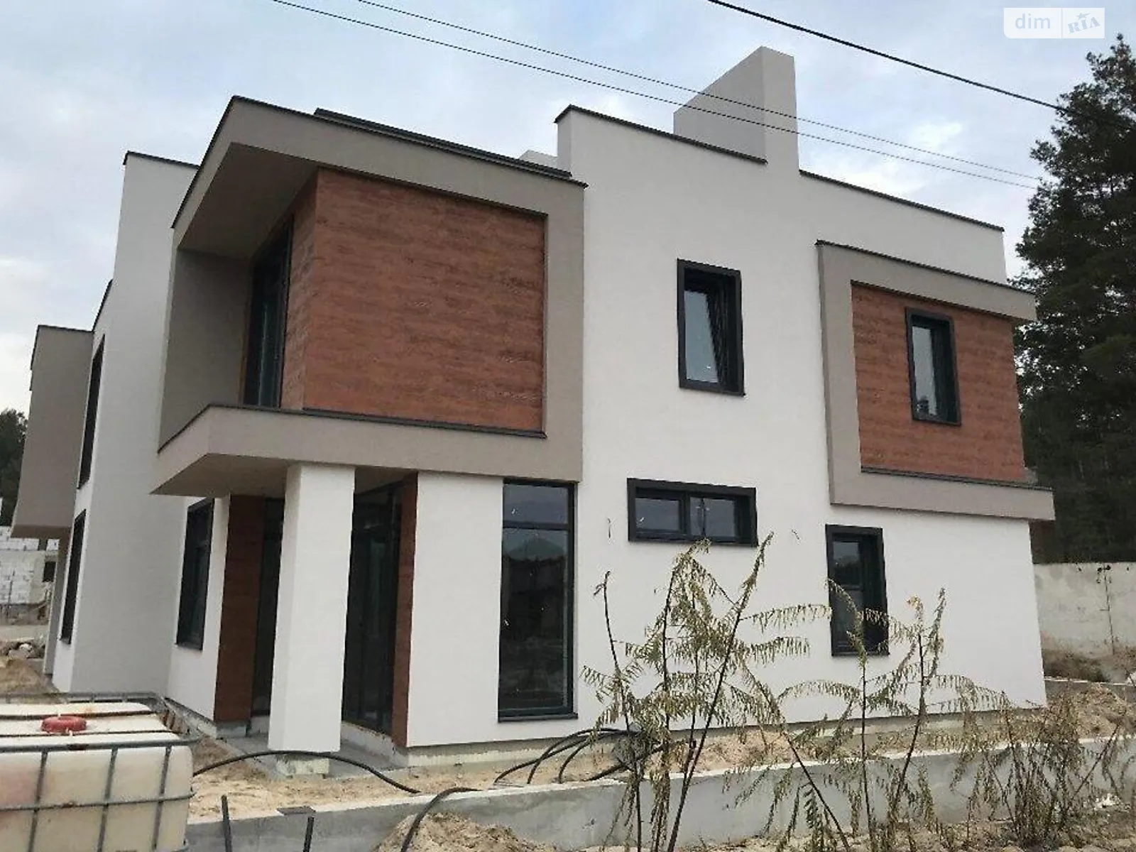 Продається частина будинку 200 кв. м з садом, цена: 150000 $ - фото 1
