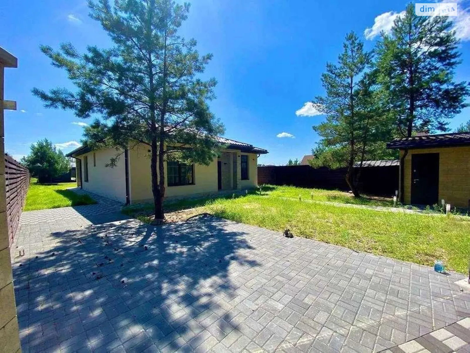 Продается одноэтажный дом 126 кв. м с беседкой, цена: 187000 $ - фото 1