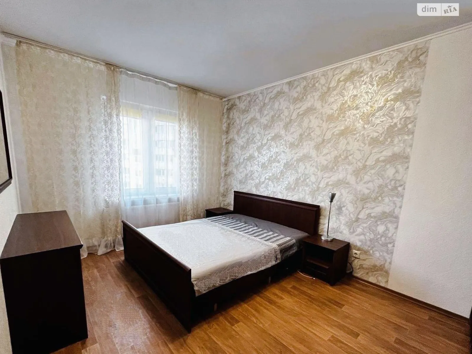 Продається 3-кімнатна квартира 82 кв. м у Києві, вул. Чавдар Єлизавети, 19 - фото 1