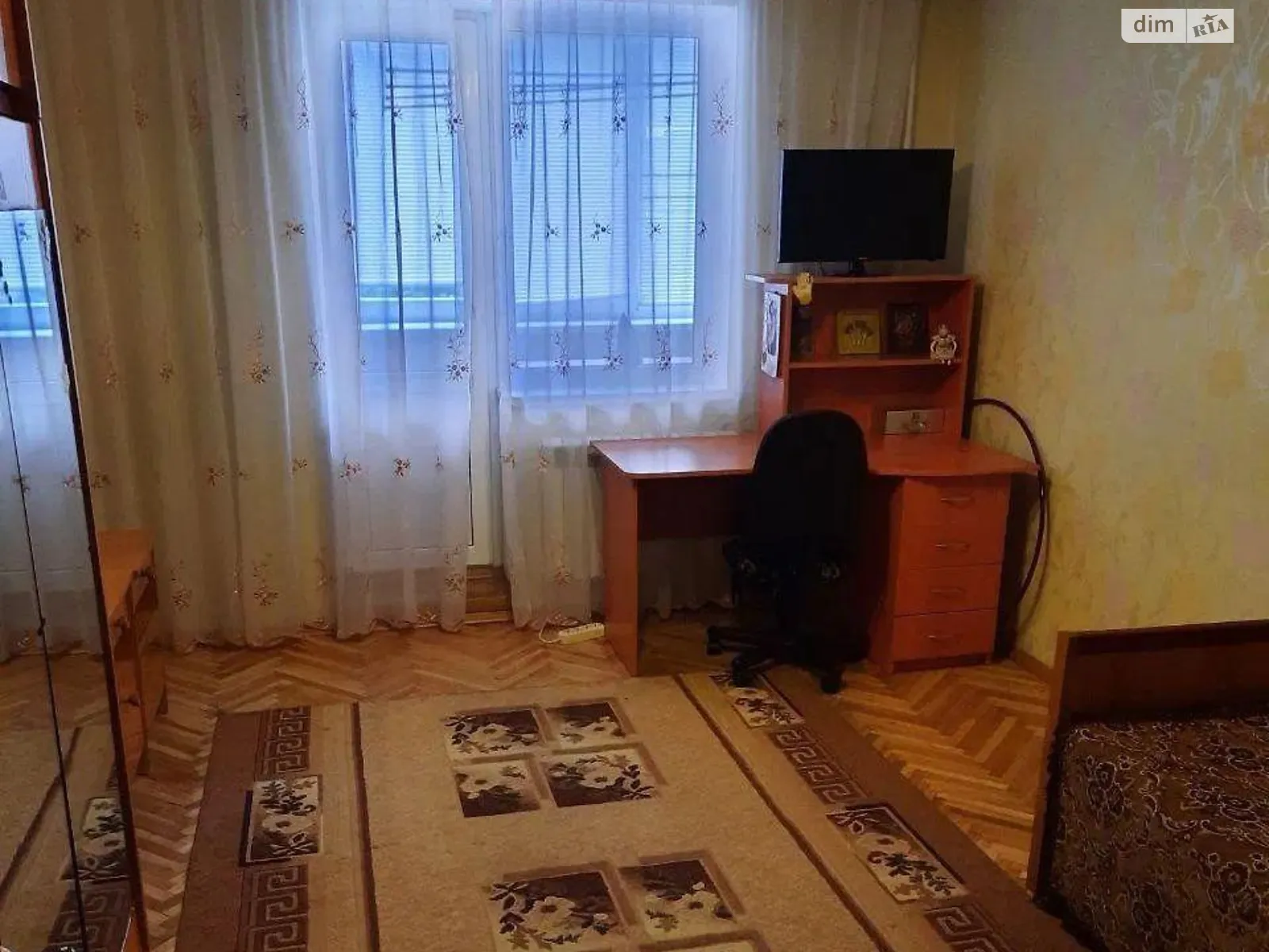 Продается 3-комнатная квартира 63 кв. м в Киеве, ул. Петра Панча, 7 - фото 1