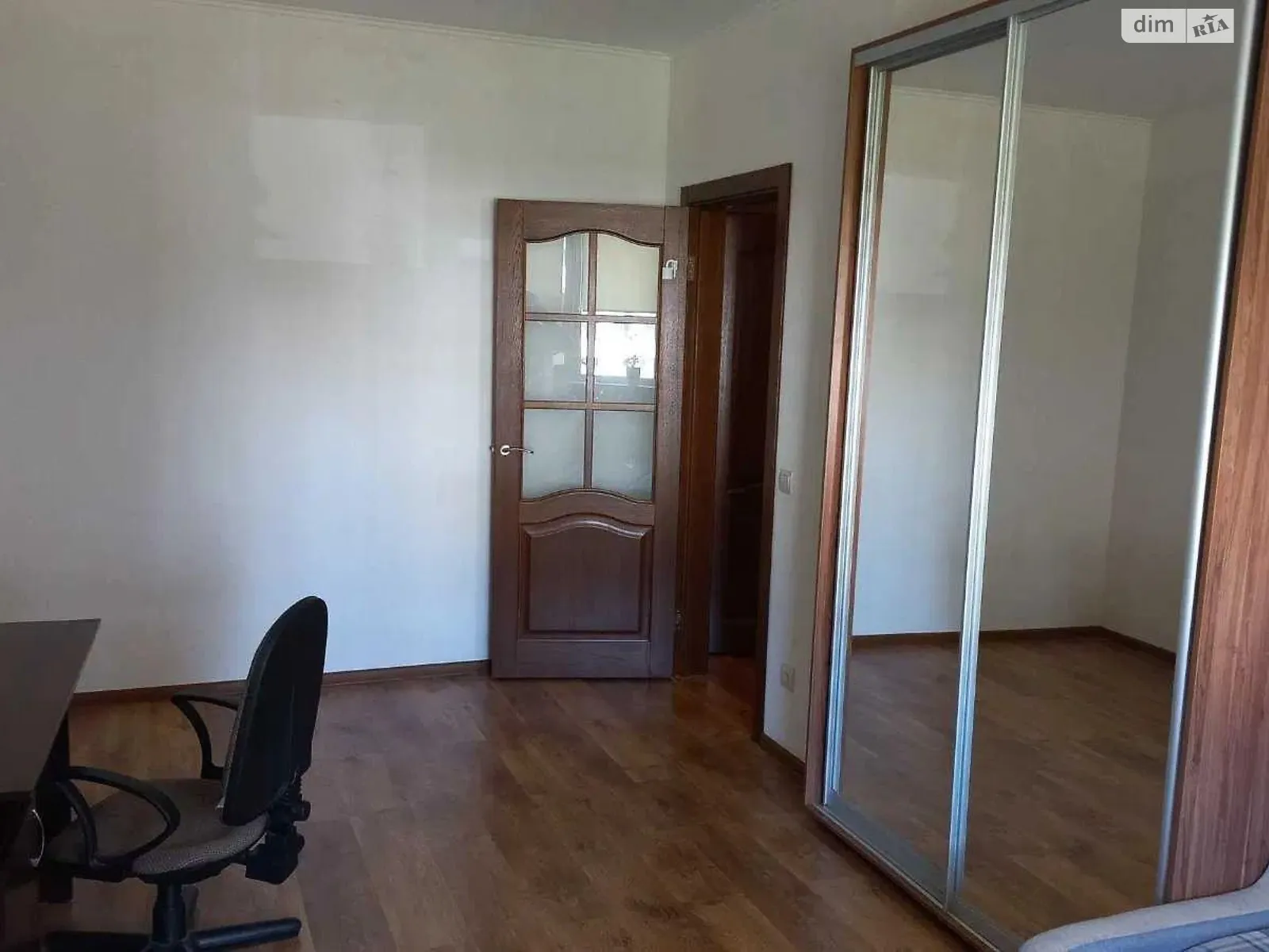 Продається 1-кімнатна квартира 43 кв. м у Києві, вул. Петра Калнишевського(Михайла Майорова), 6 - фото 1