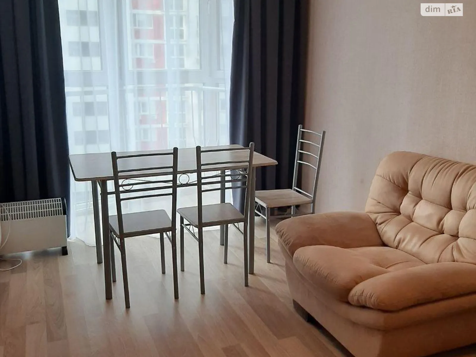 Продается 1-комнатная квартира 51 кв. м в Киеве, ул. Драгоманова - фото 1