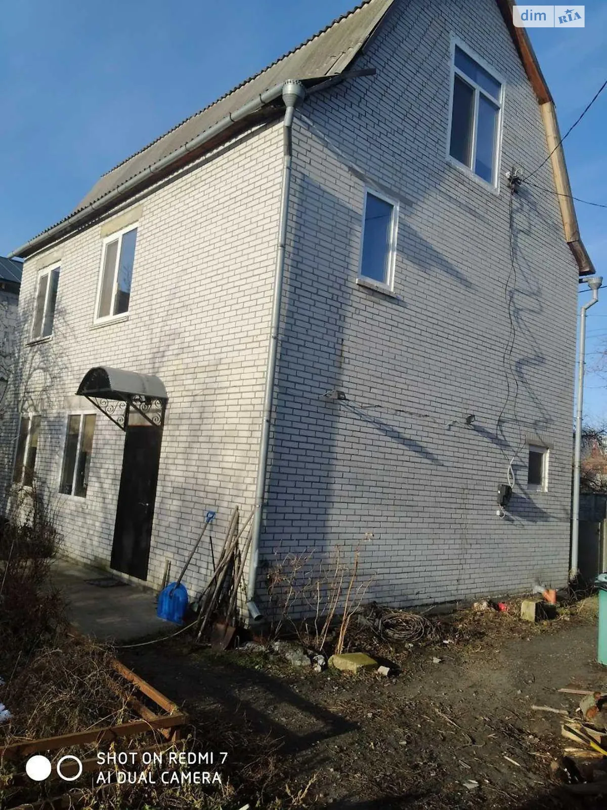 Продается дом на 3 этажа 137 кв. м с баней/сауной, цена: 100000 $ - фото 1