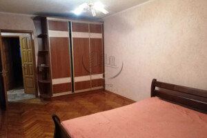 Сниму квартиру в Краснограде долгосрочно