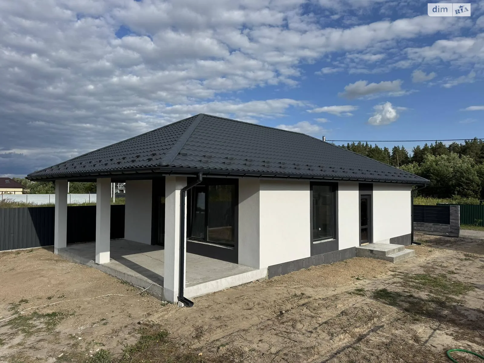 Продається одноповерховий будинок 100 кв. м з садом, цена: 75000 $ - фото 1