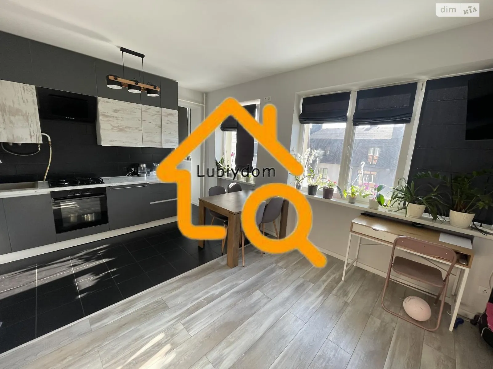 Продается 1-комнатная квартира 55 кв. м в Крюковщине, ул. Одесская, 26 - фото 1