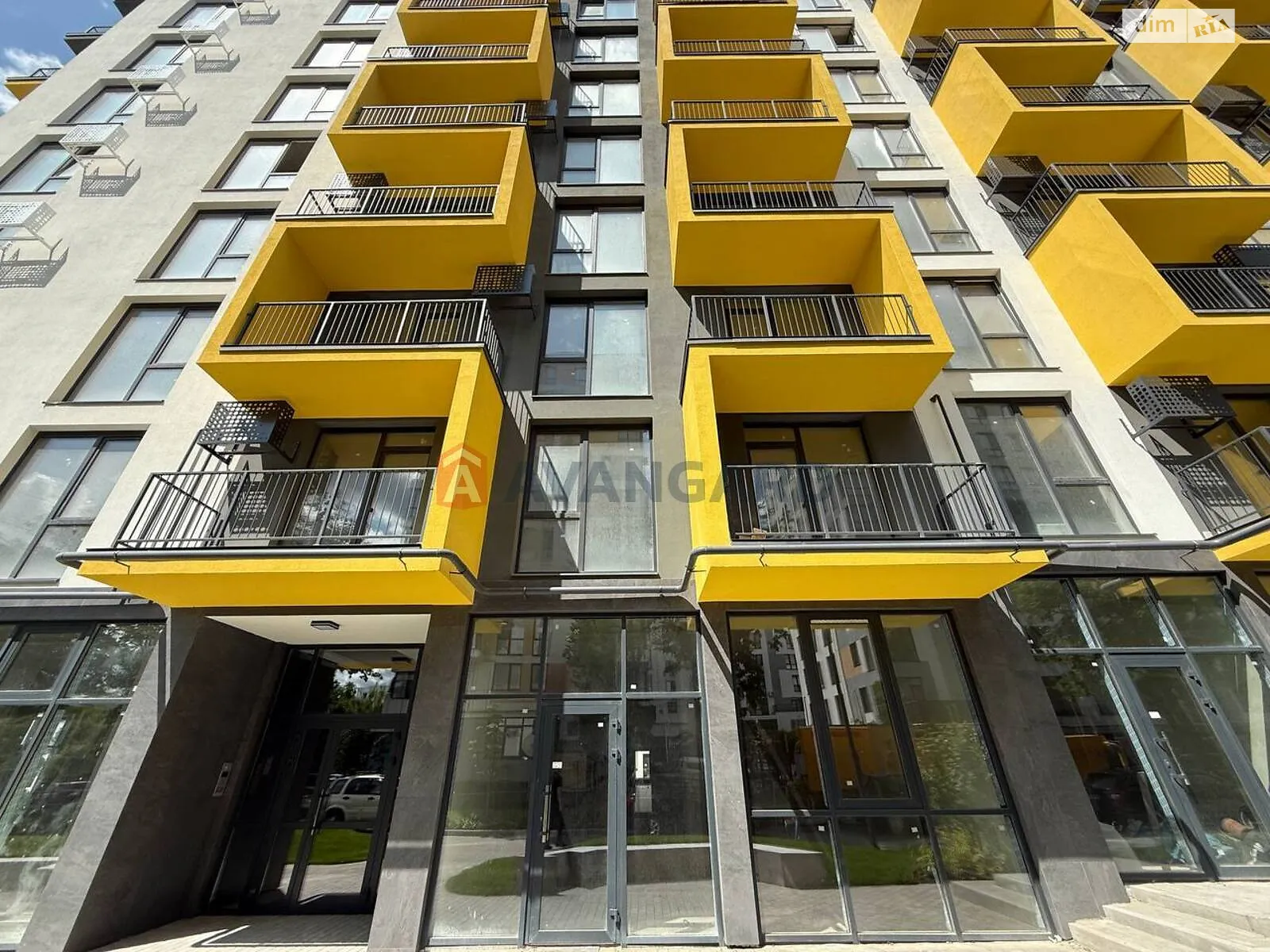 Сдается в аренду объект сферы услуг 84.1 кв. м в 8-этажном здании, цена: 1000 $ - фото 1