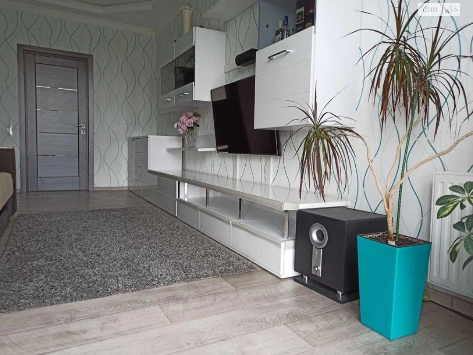 Продається 2-кімнатна квартира 77 кв. м у Києві, вул. Драгоманова, 2Б - фото 1