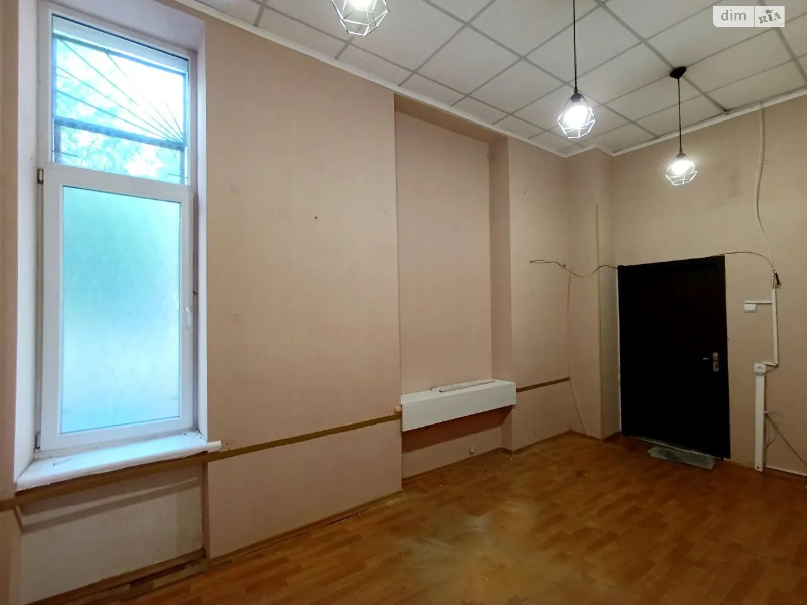Здається в оренду офіс 17 кв. м в бізнес-центрі, цена: 3500 грн - фото 1
