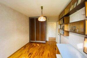 Продажа квартиры, Днепр, р‑н. Тополь-1, Тополь-1 массив, дом 3