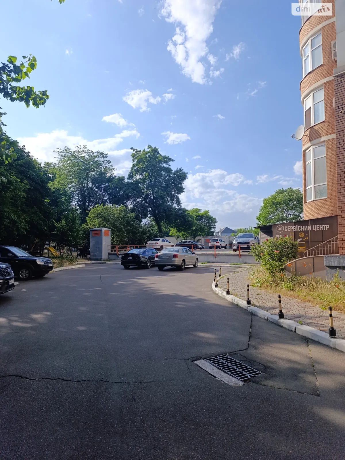 Продается 1-комнатная квартира 52 кв. м в Одессе, ул. Инглези, 6/1 - фото 1