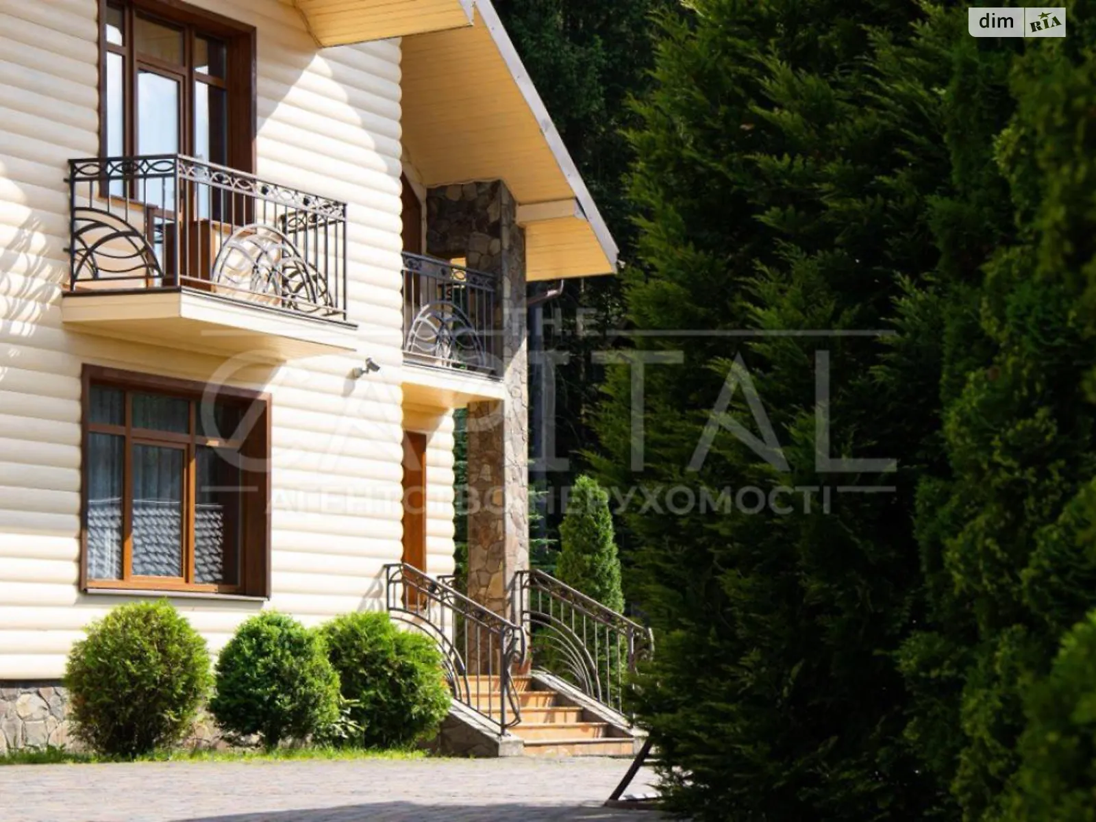 Продается дом на 2 этажа 200 кв. м с гаражом, цена: 279000 $ - фото 1