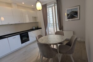 Продаж квартири, Одеса, р‑н. Приморський, Леонтовича вулиця, буд. 16