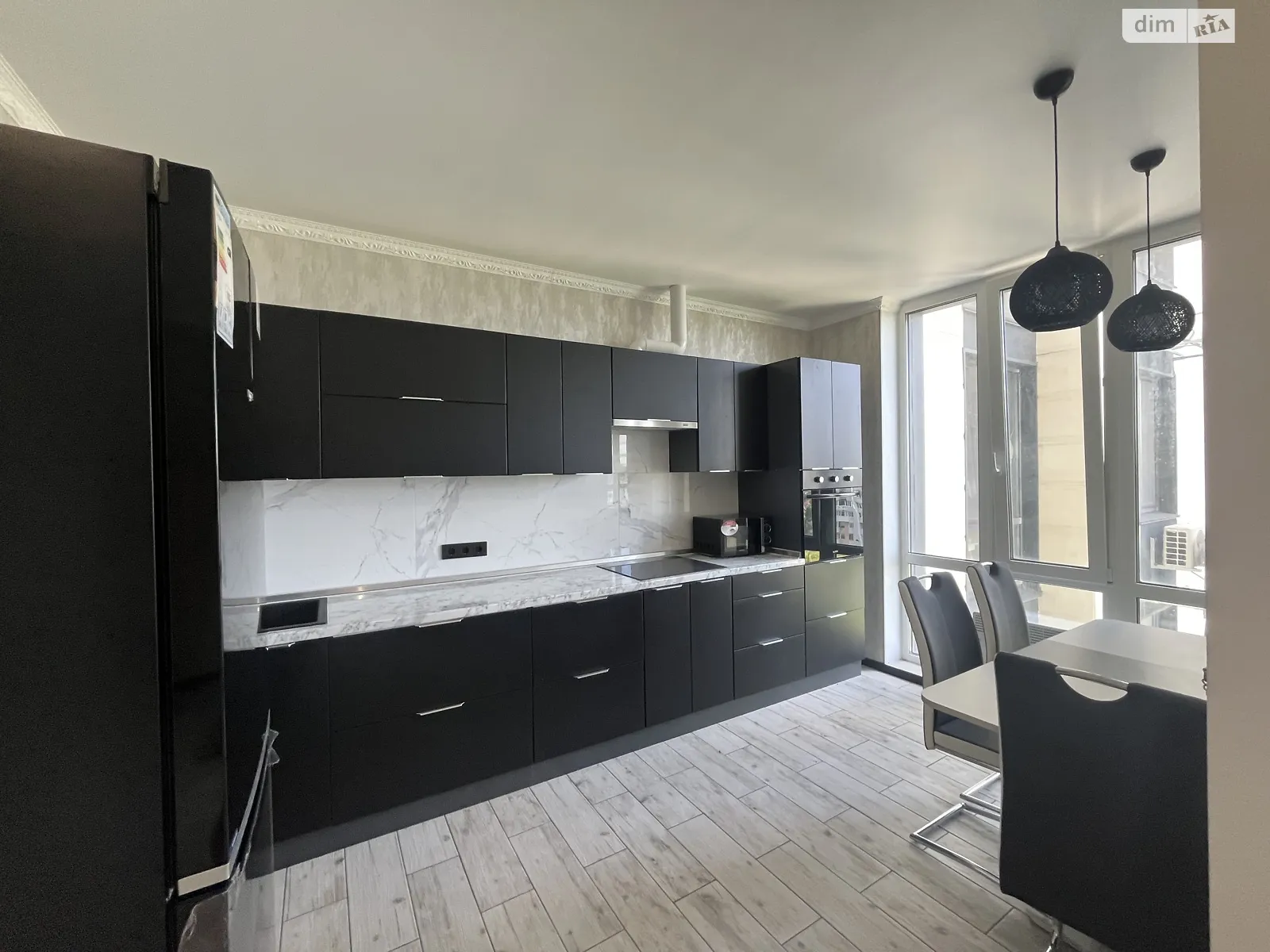 Продается 1-комнатная квартира 39 кв. м в Чабанах, ул. Юности, 4 - фото 1