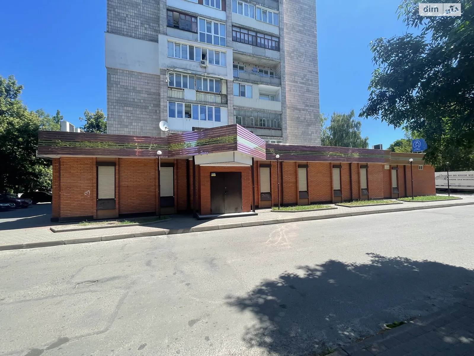 Здається в оренду приміщення вільного призначення 250 кв. м в 1-поверховій будівлі, цена: 60000 грн - фото 1