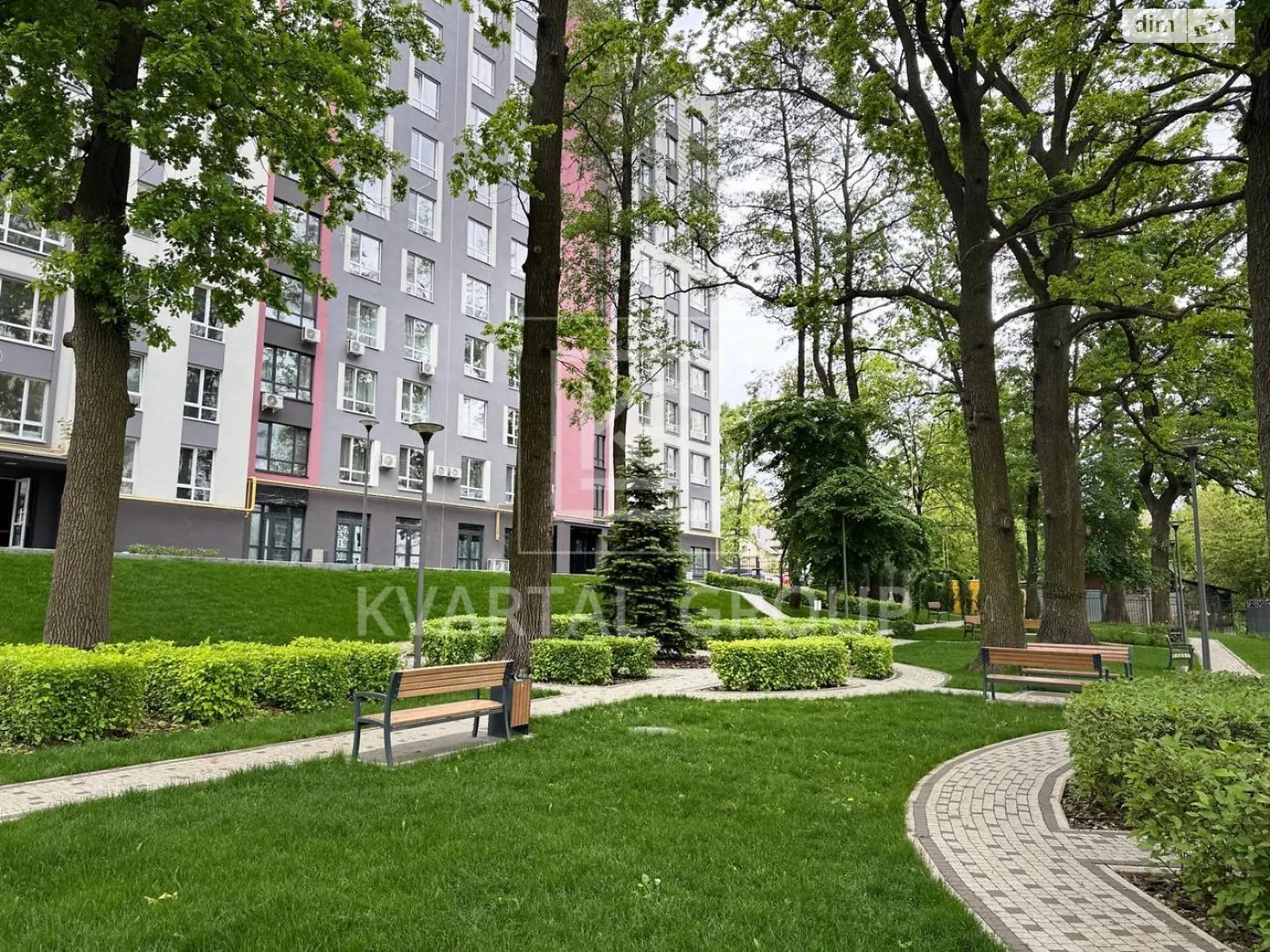 Продается 2-комнатная квартира 45.1 кв. м в Ирпене, ул. Николая Сингаевского(Новооскольская) - фото 1