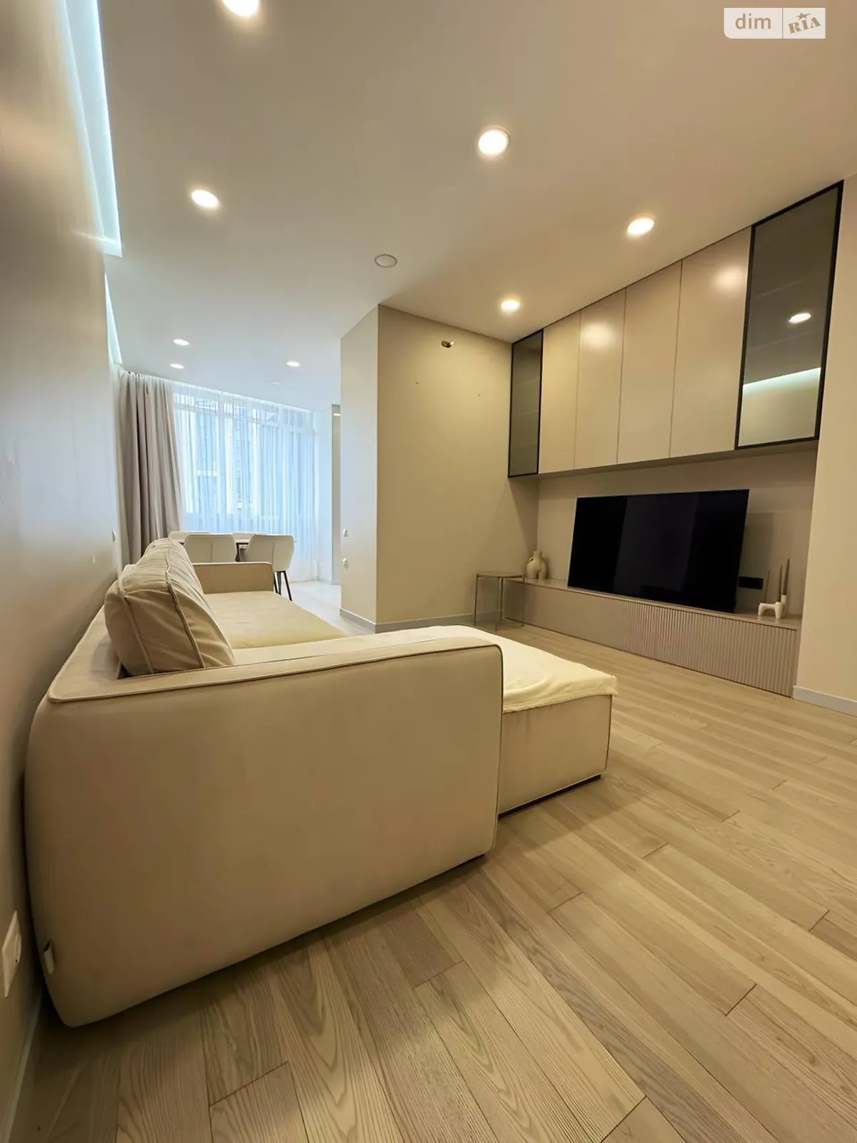 Продается 3-комнатная квартира 111 кв. м в Днепре, ул. Симферопольская, 2Н - фото 1