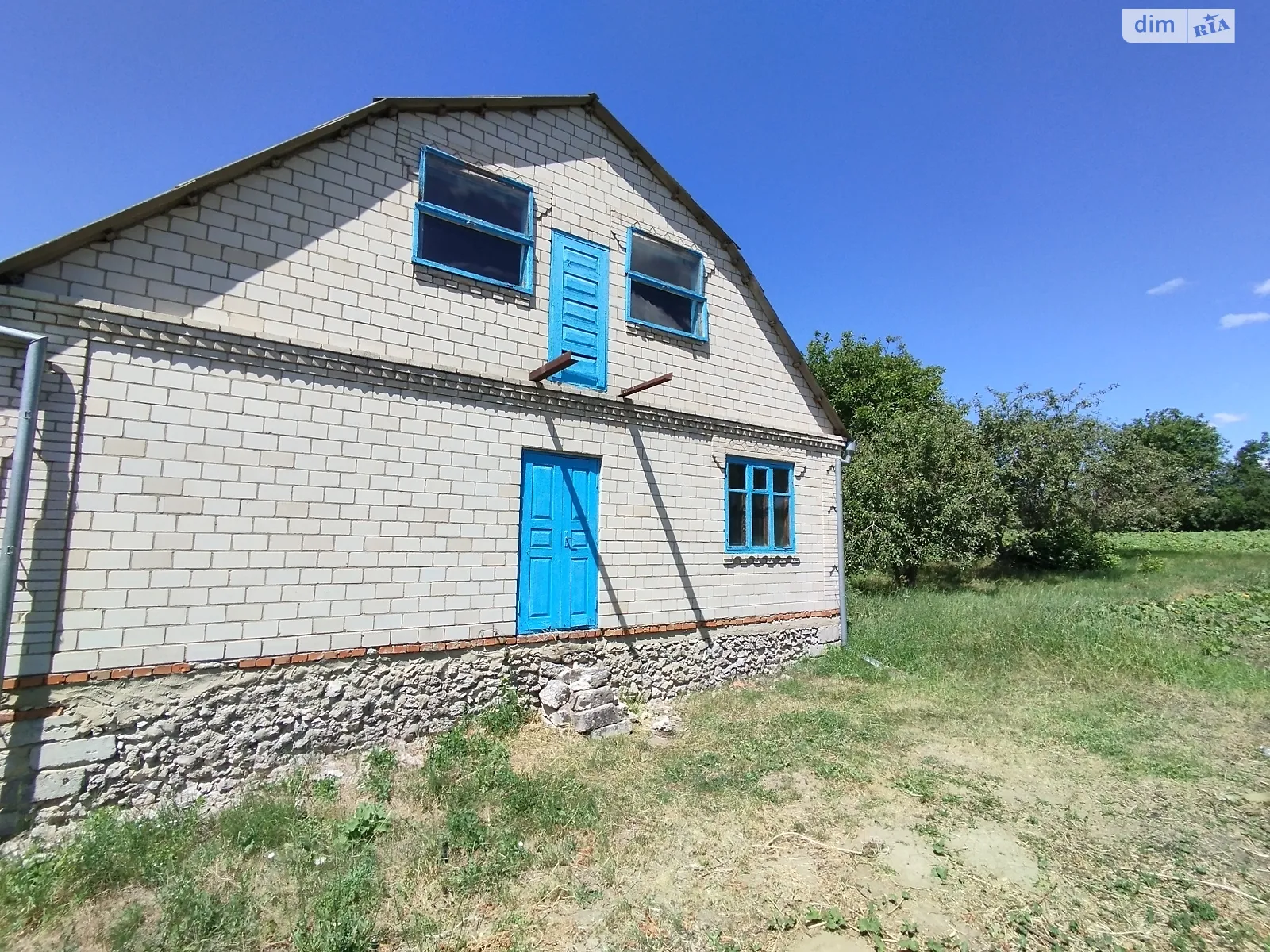 Продается одноэтажный дом 150 кв. м с участком, цена: 12000 $ - фото 1