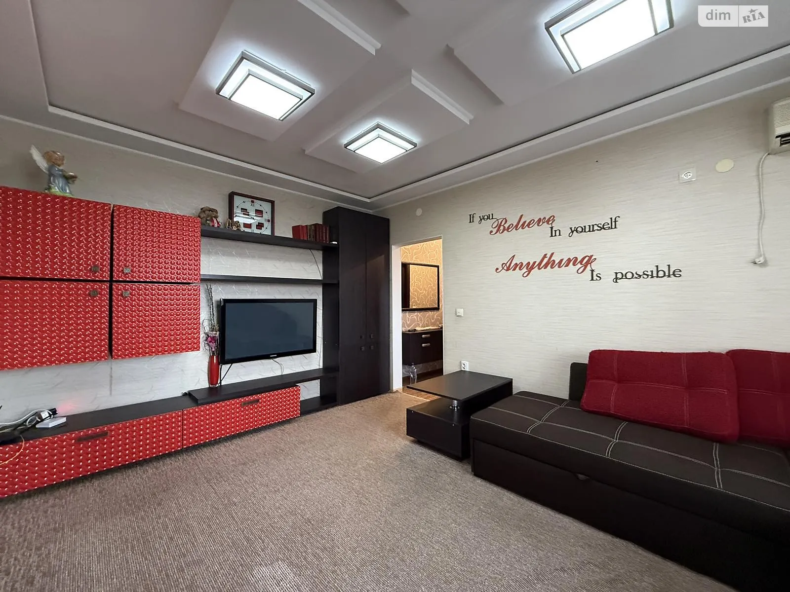 Продается 3-комнатная квартира 71.2 кв. м в Одессе, ул. Бугаевская - фото 1