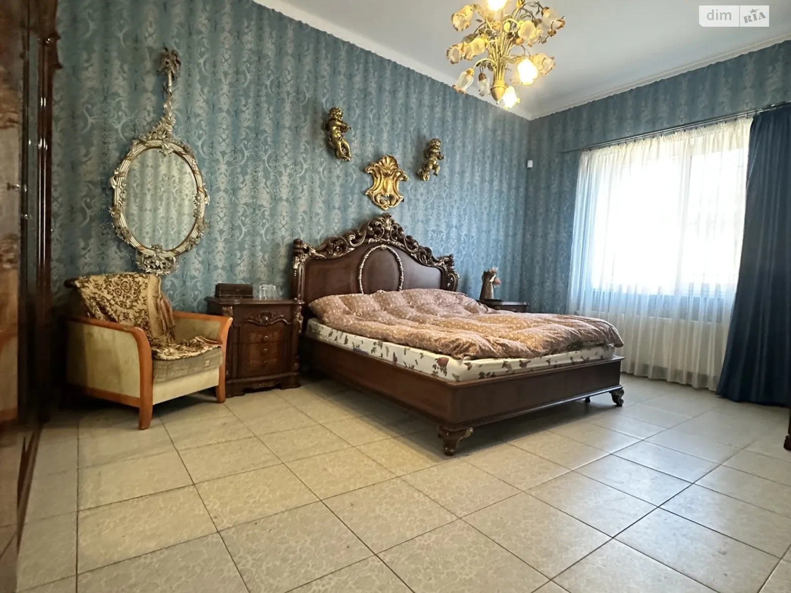 Здається в оренду одноповерховий будинок 160 кв. м з гаражем, цена: 1000 $ - фото 1