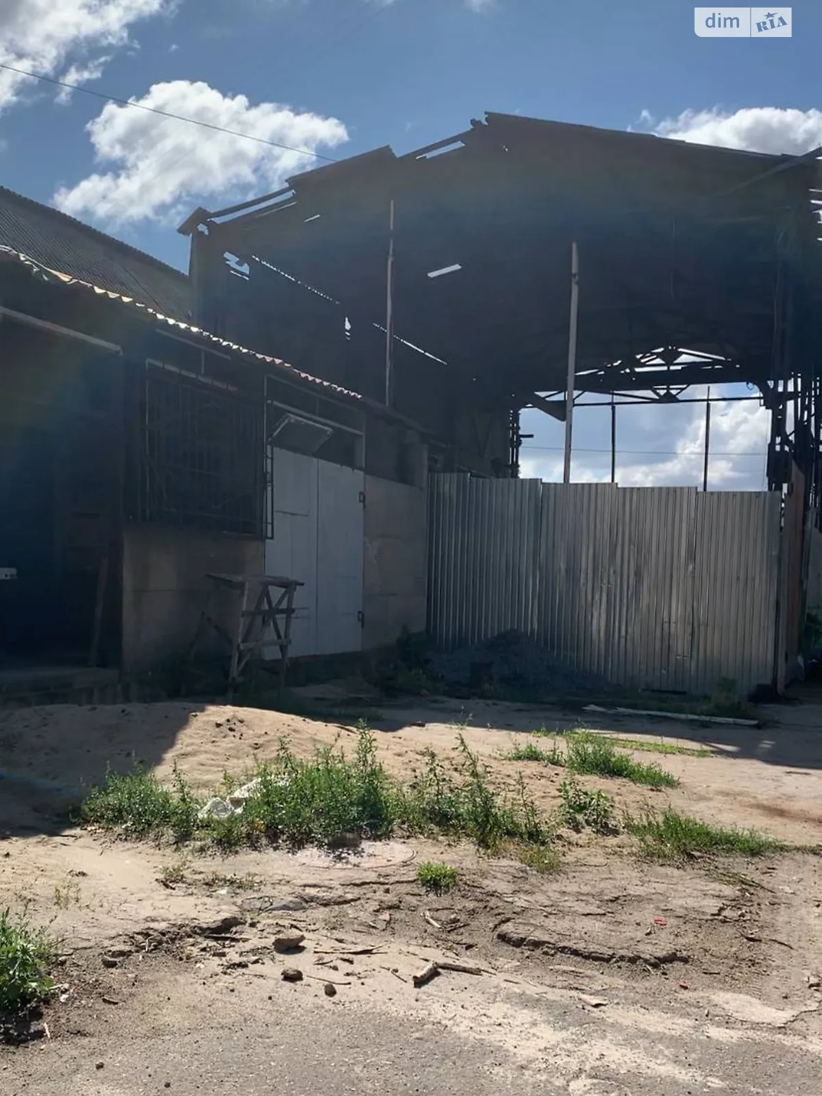Сдается в аренду объект сферы услуг 400 кв. м в 2-этажном здании, цена: 1000 $ - фото 1