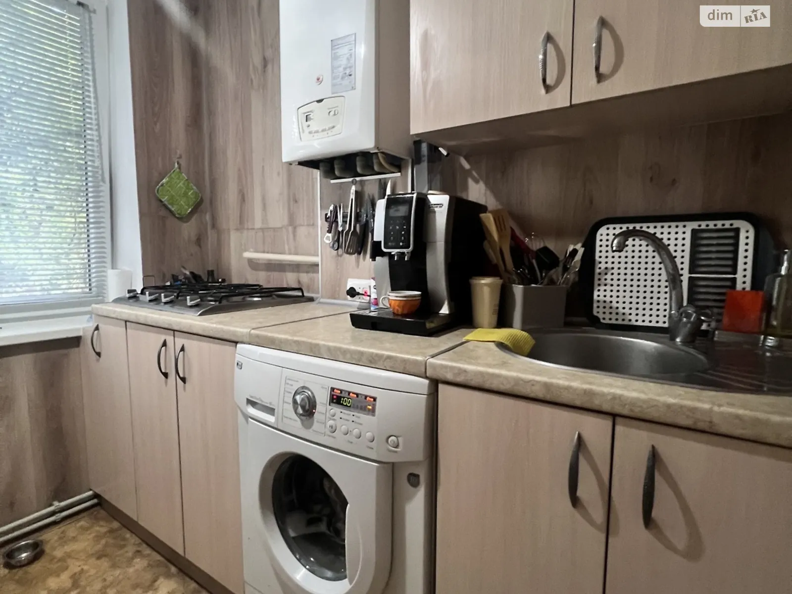 Продается 1-комнатная квартира 48 кв. м в Кропивницком, ул. Яновского - фото 1