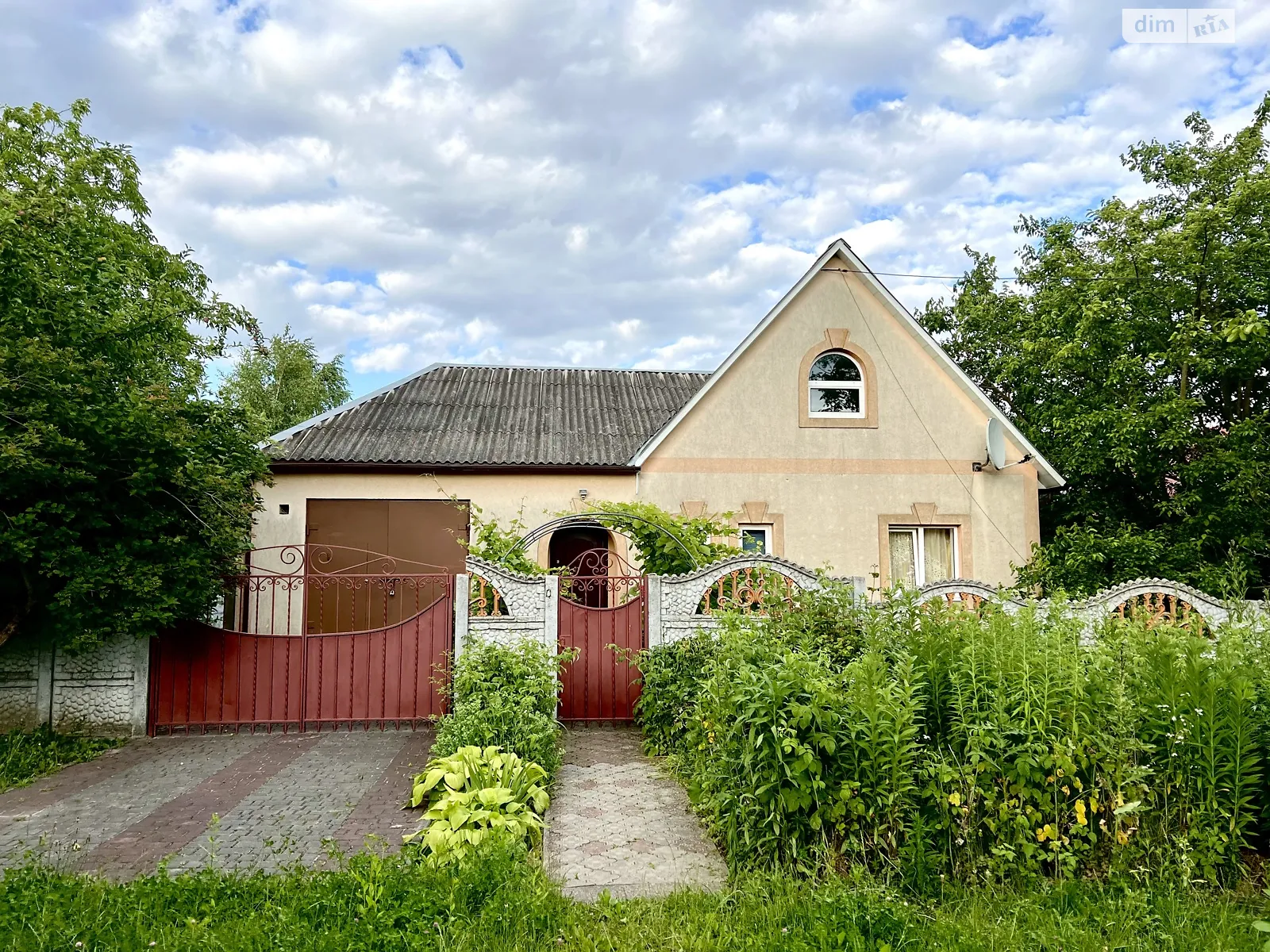 Продається одноповерховий будинок 103 кв. м з гаражем, цена: 83000 $ - фото 1