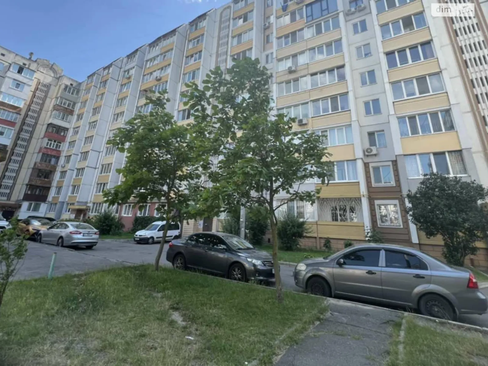 Продається 2-кімнатна квартира 54 кв. м у Білій Церкві, вул. Академіка Вула, 8 - фото 1