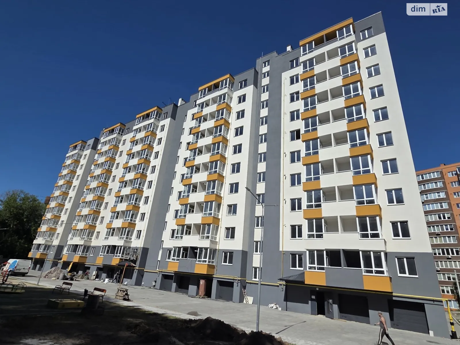 Продается 1-комнатная квартира 38 кв. м в Виннице, ул. Костя Широцкого, 5А - фото 1