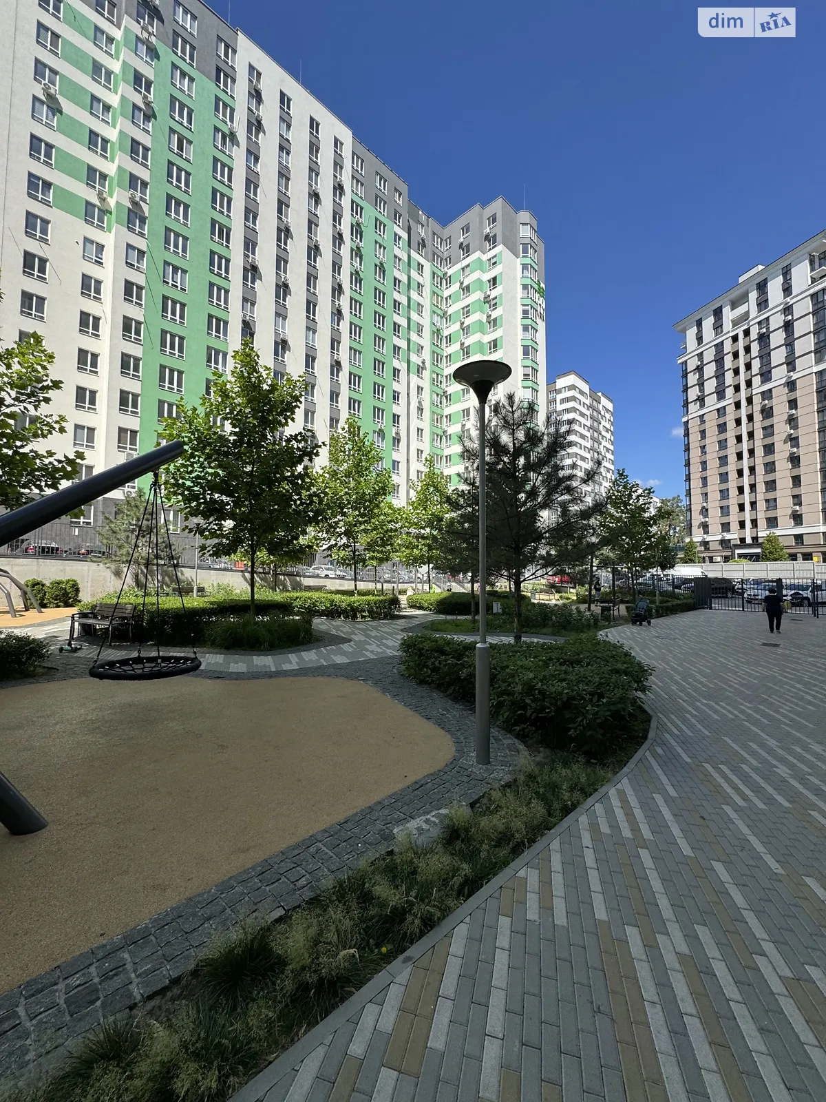 Продается 3-комнатная квартира 110.7 кв. м в Ирпене, ул. Университетская(Карла Маркса), 3/16 - фото 1