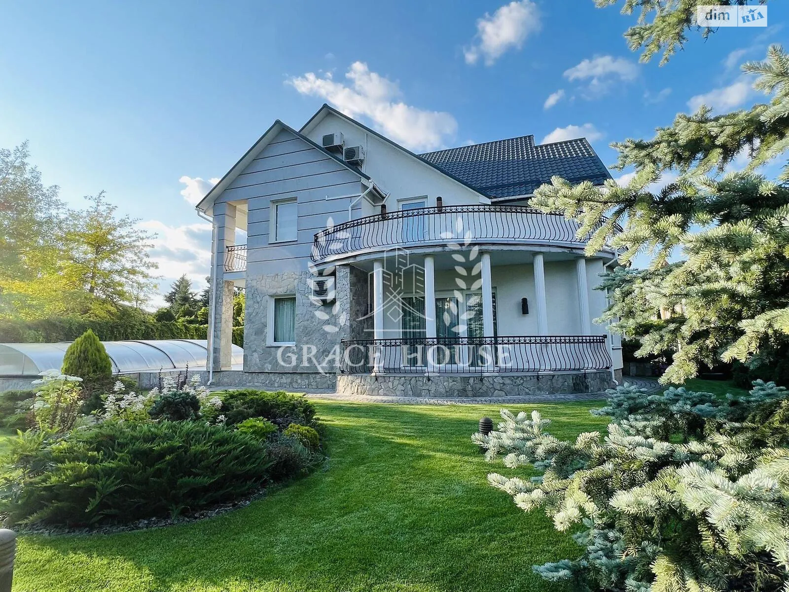 Продается дом на 2 этажа 350 кв. м с верандой, цена: 750000 $ - фото 1