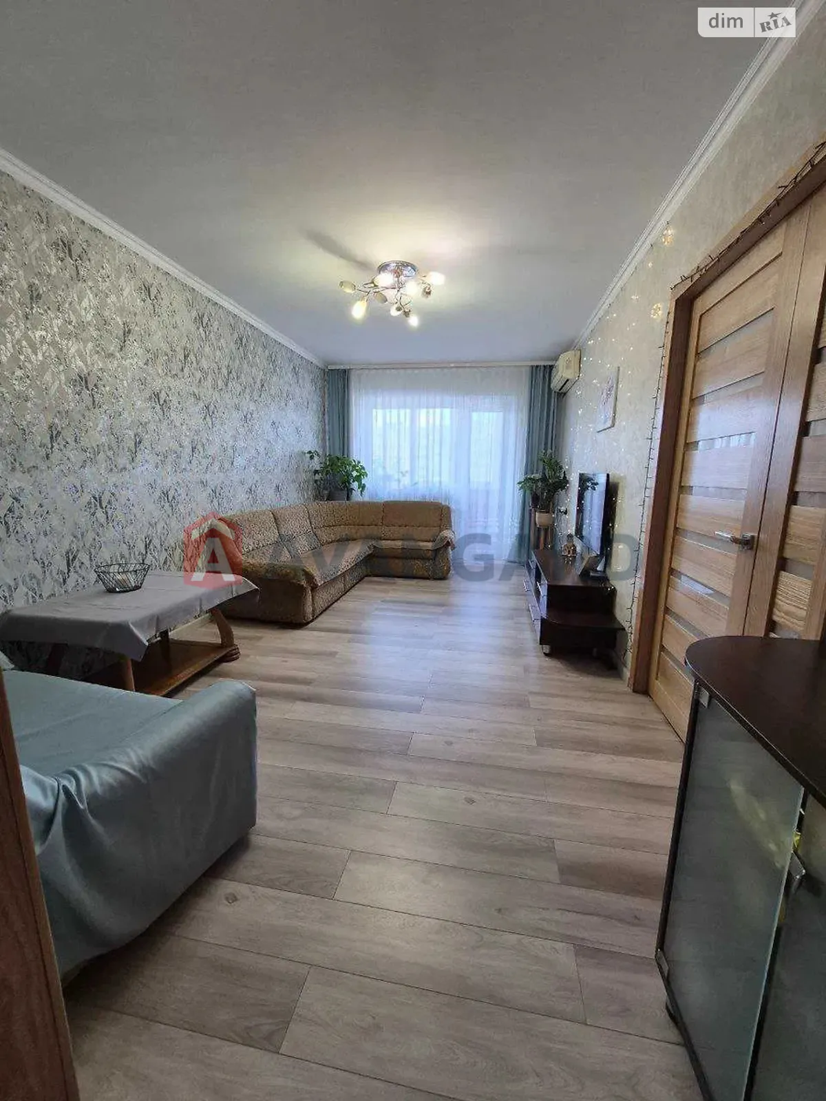 3-комнатная квартира 72 кв. м в Запорожье, ул. Водограйна(Гаврилова), 16 - фото 1