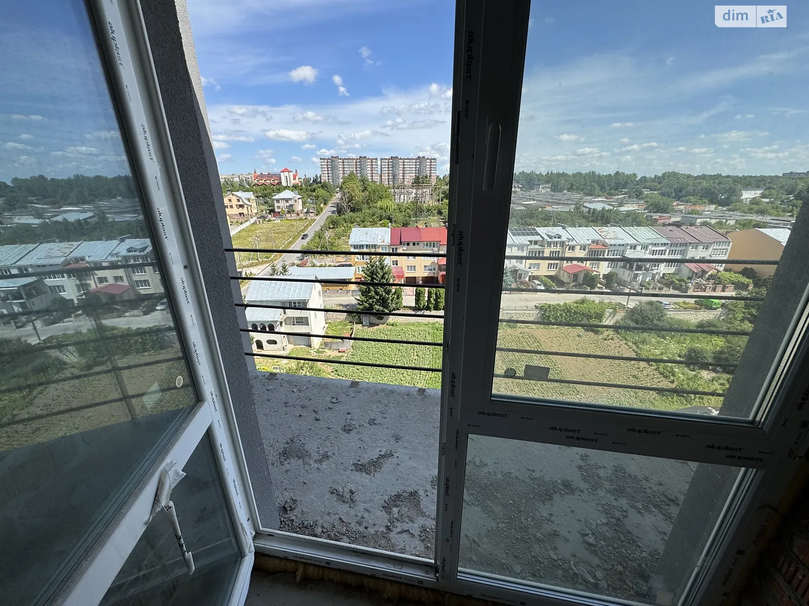 Продается 3-комнатная квартира 86 кв. м в Петрикове, ул. Подгородная - фото 1