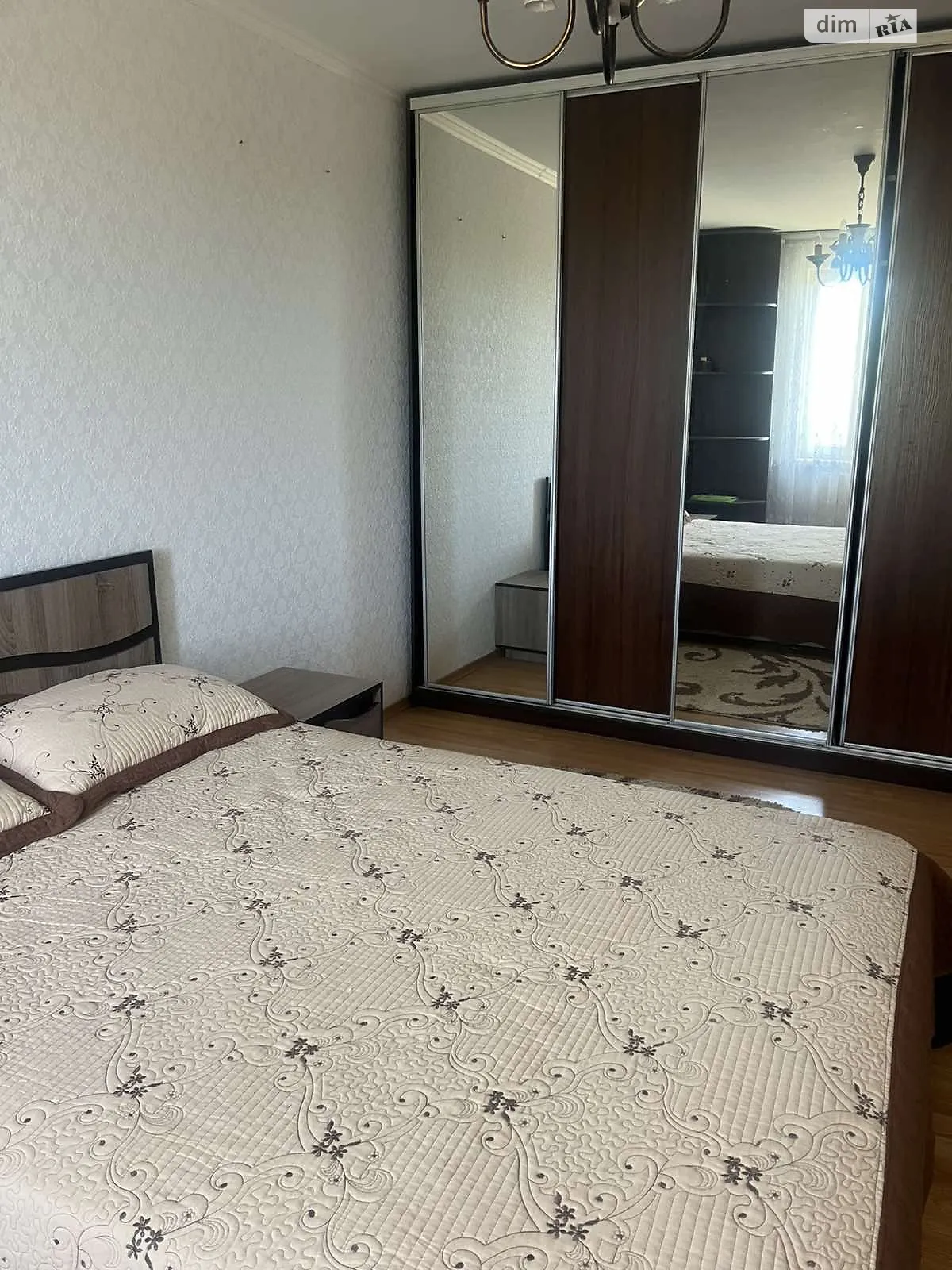 Продается 2-комнатная квартира 50 кв. м в Хмельницком, ул. Железнодорожная, 5 - фото 1