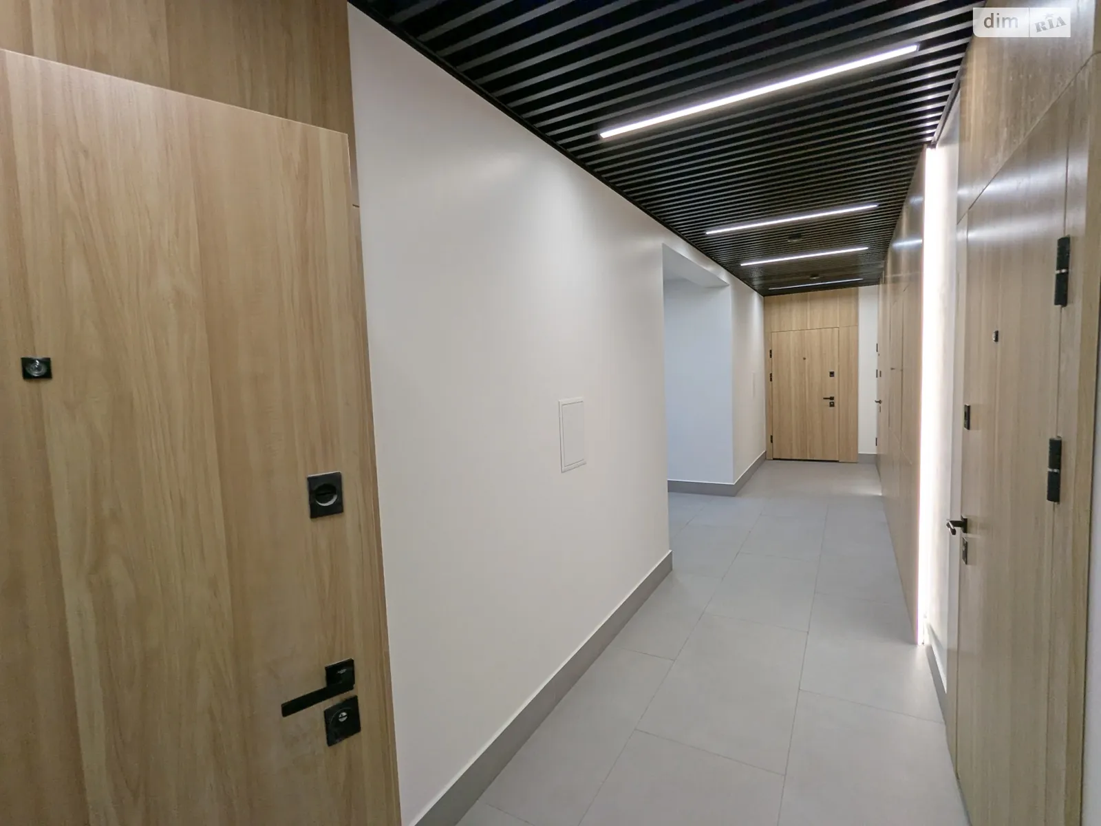 Продається 1-кімнатна квартира 42 кв. м у Ірпені, вул. Рильського, 5/1 - фото 1