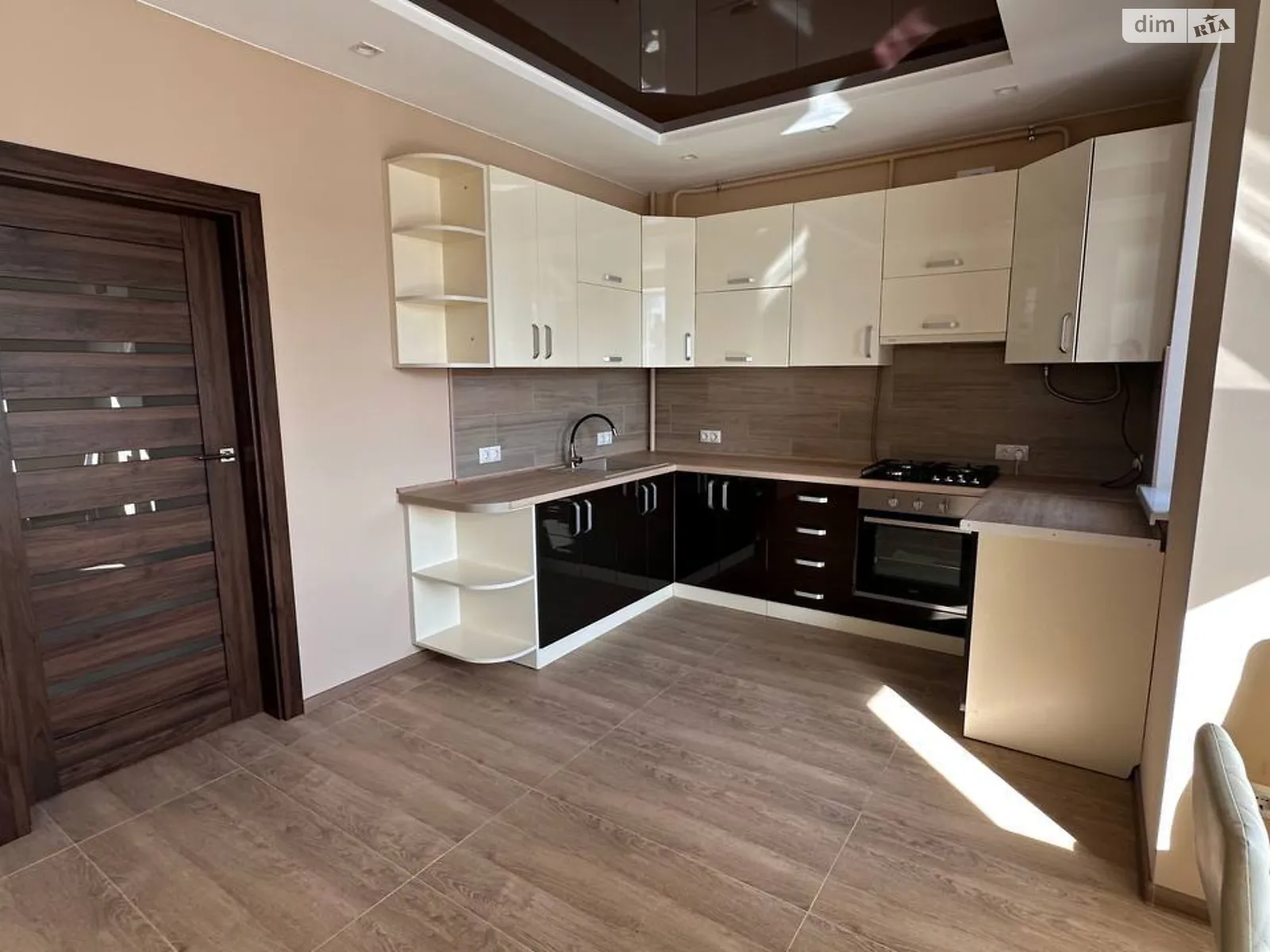 Продається 1-кімнатна квартира 42 кв. м у Крихівцях, вул. Двірська - фото 1