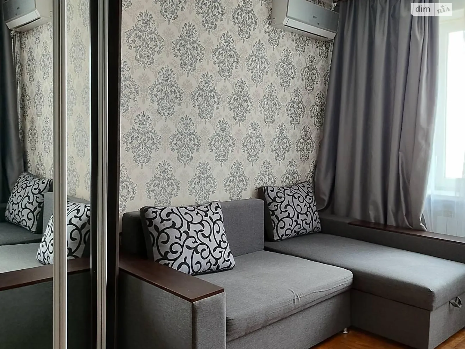 Продається 1-кімнатна квартира 18.8 кв. м у Одесі, вул. Ріхтера Святослава - фото 1