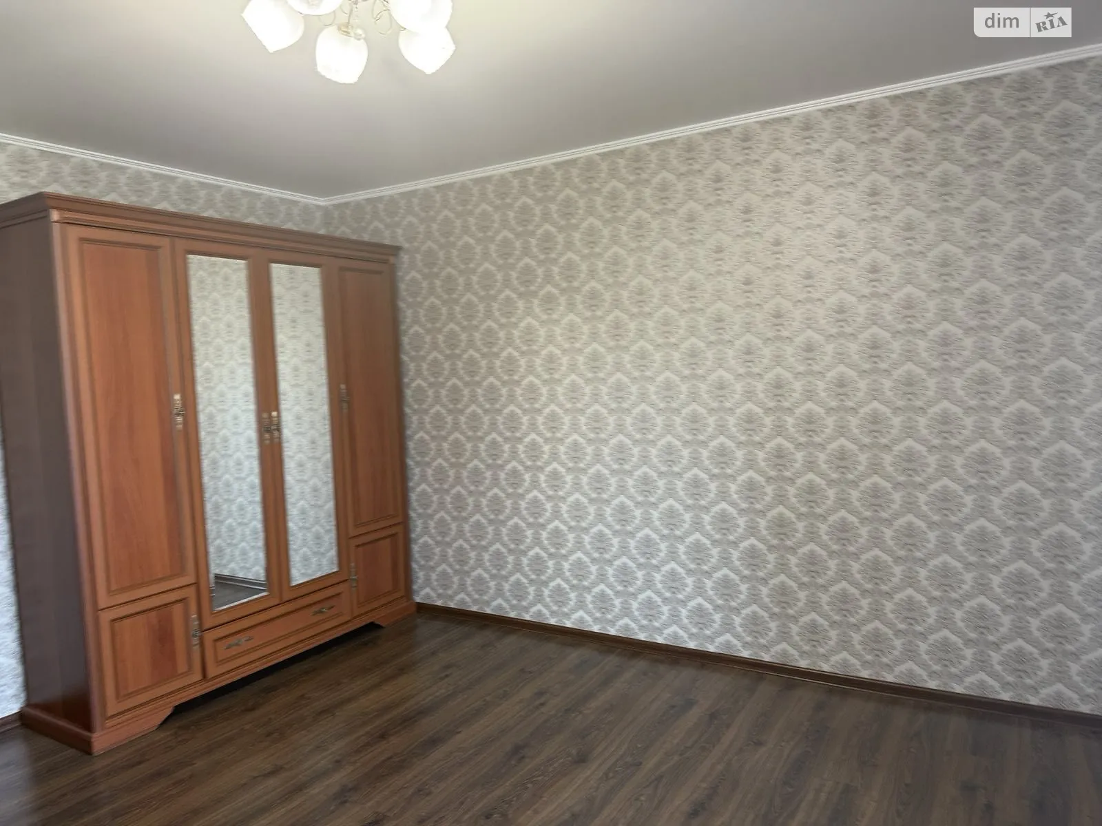 Продается 3-комнатная квартира 74 кв. м в Одессе, ул. Крымская - фото 1