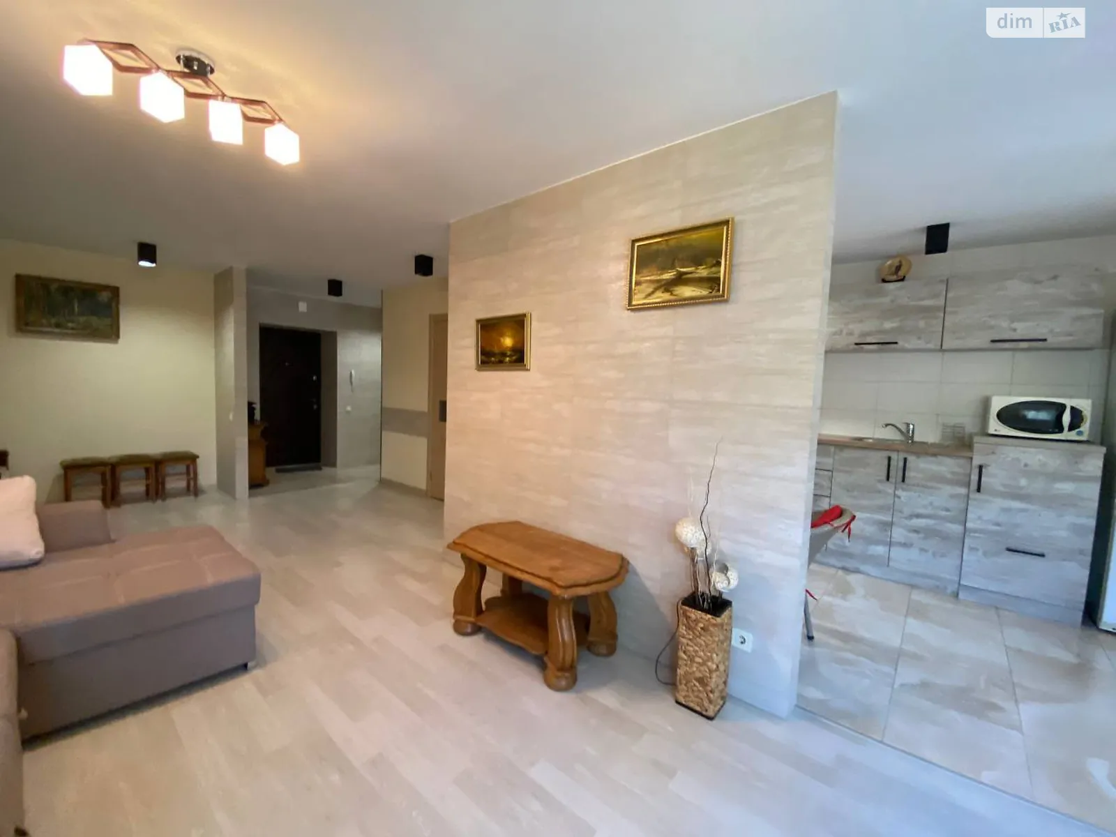 1-комнатная квартира 48 кв. м в Тернополе, ул. Наливайко - фото 1