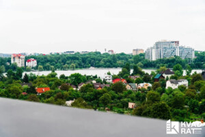 Продаж квартири, Івано-Франківськ, Левицького Романа вулиця, буд. 10